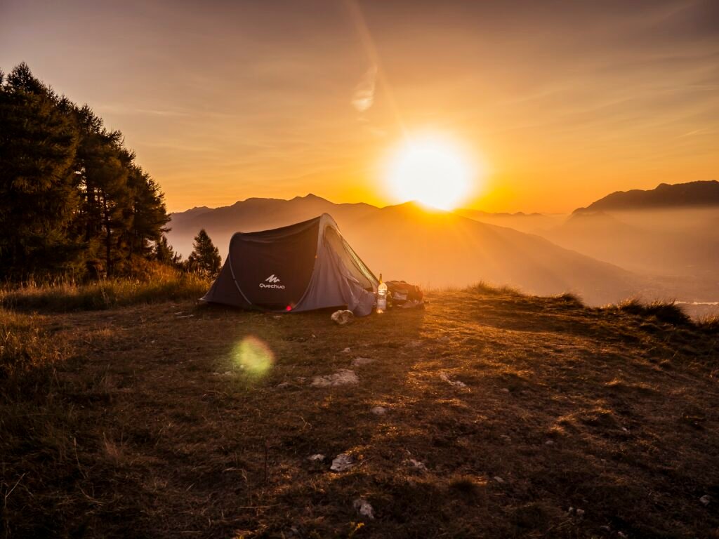 What Are The Best Camping Hacks And Tips For Beginners?